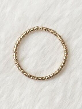 5/$15 🩷 MUST BUNDLE Delicate Textured Stackable Ring - Gold